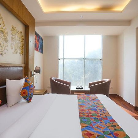 Fabhotel Prime Star 17 - Nr Yashobhoomi Convention Centre Delhi Zewnętrze zdjęcie