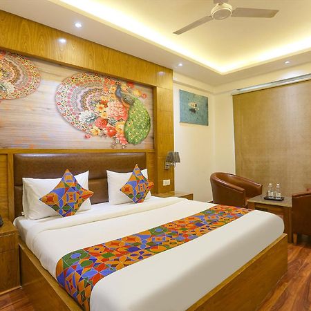 Fabhotel Prime Star 17 - Nr Yashobhoomi Convention Centre Delhi Zewnętrze zdjęcie