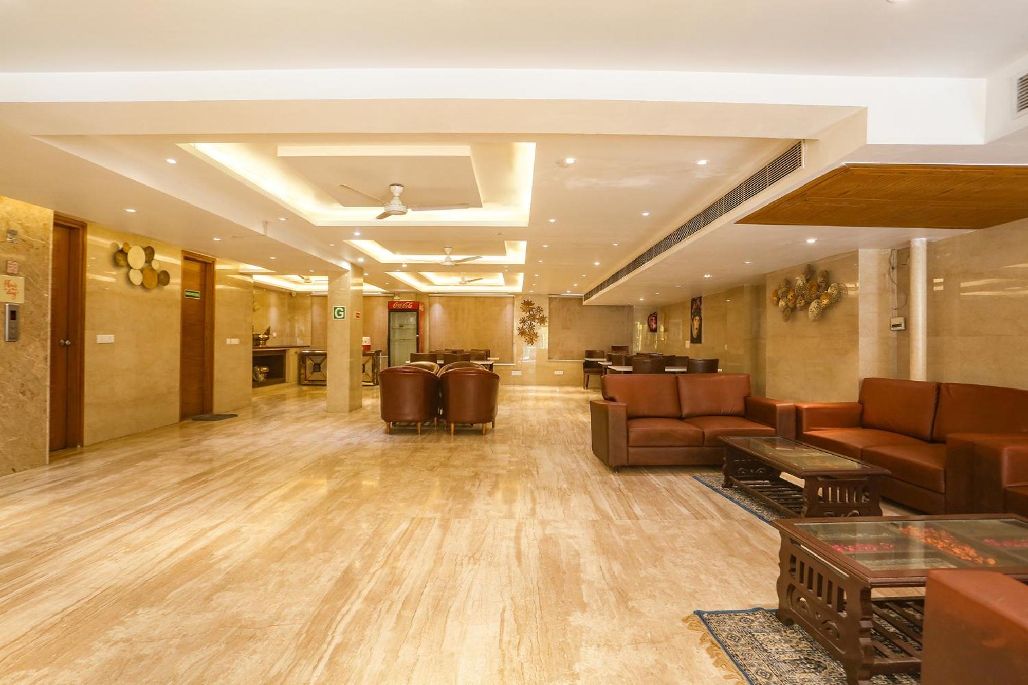 Fabhotel Prime Star 17 - Nr Yashobhoomi Convention Centre Delhi Zewnętrze zdjęcie
