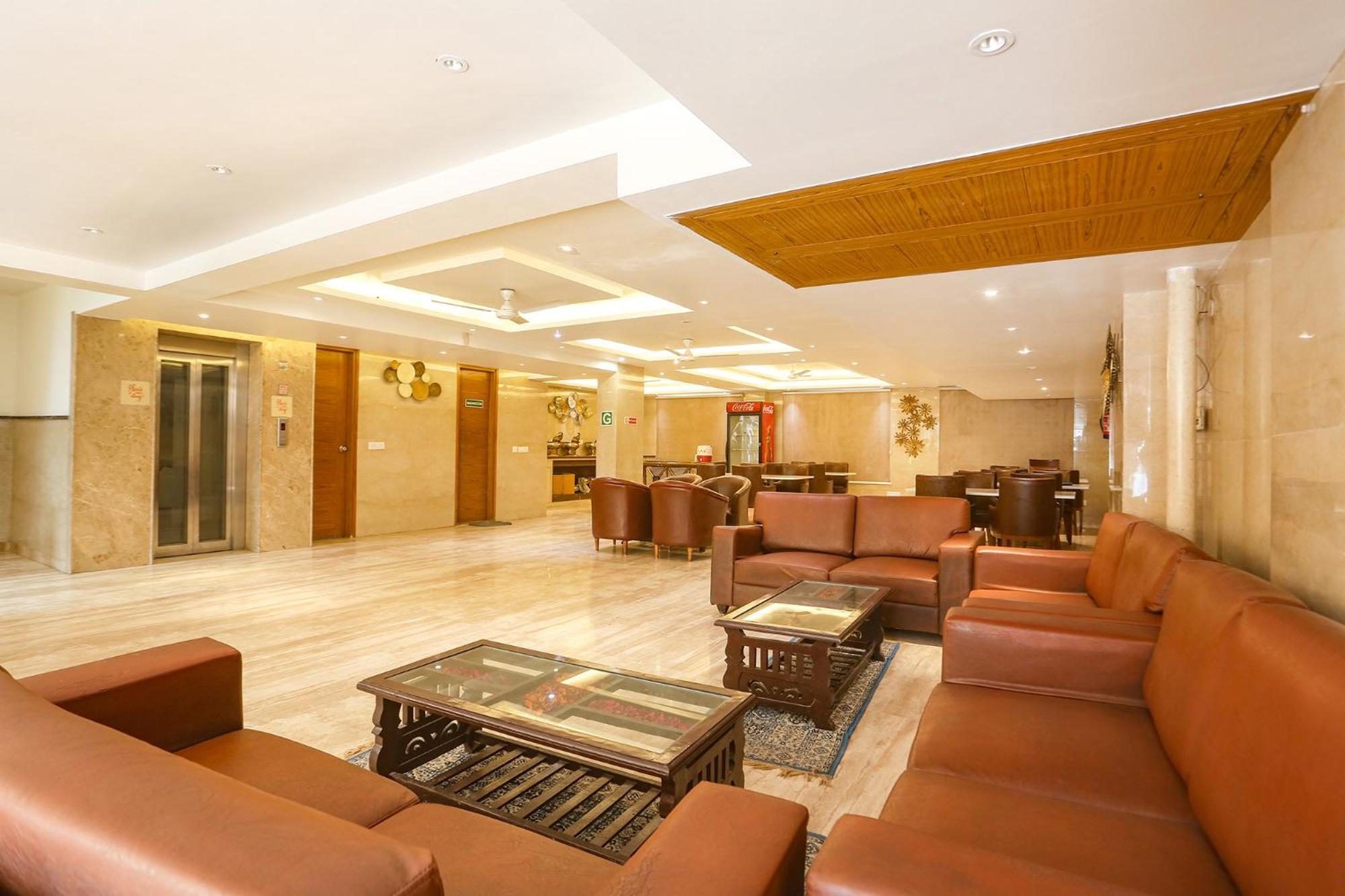 Fabhotel Prime Star 17 - Nr Yashobhoomi Convention Centre Delhi Zewnętrze zdjęcie
